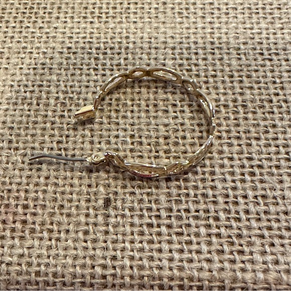 NWT Monet Earrings.   Gold tone cut-out hoops - hypoallergenic - Leverback close - Picture 7 of 8